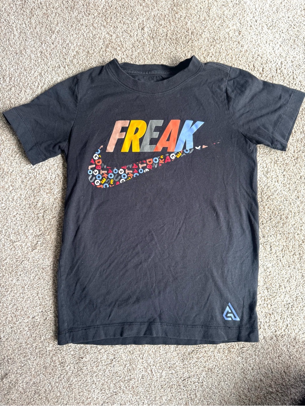 Nike Kids' Black "FREAK" Graphic Tee Size XS
